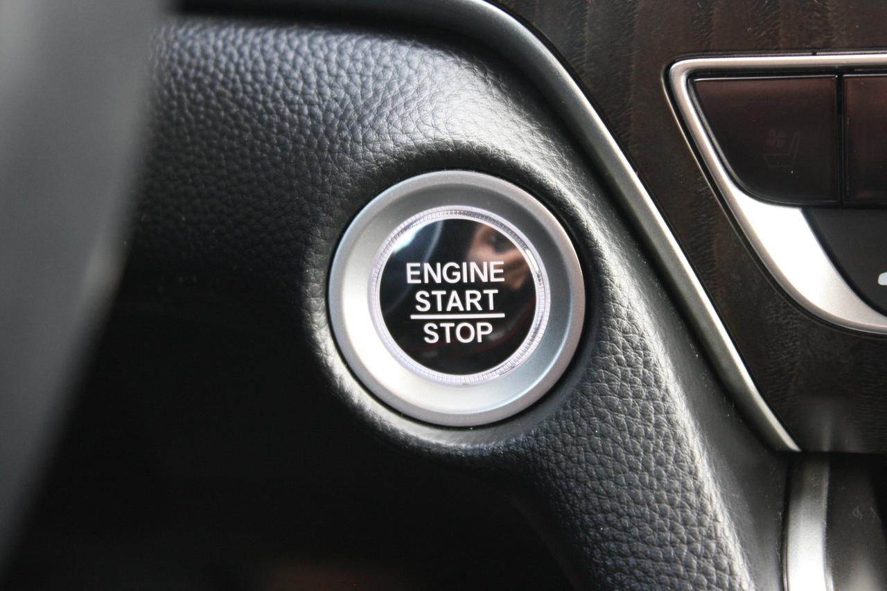 2018 Honda Accord Touring CVT / Leather / Heated Seats / Sunroof Photo