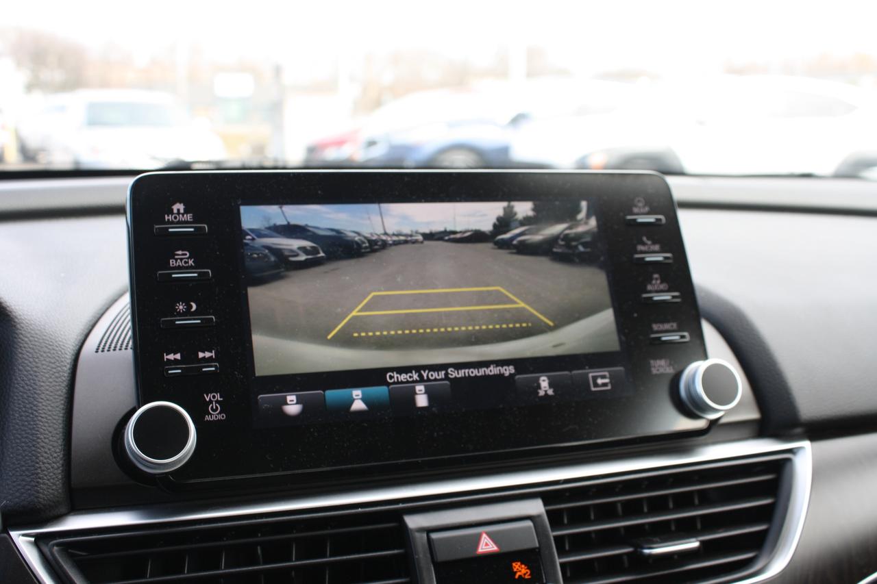 2018 Honda Accord Touring CVT / Leather / Heated Seats / Sunroof Photo