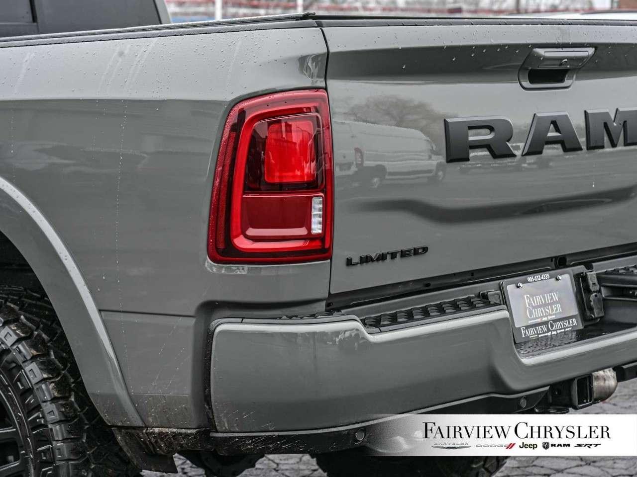 2026 RAM 2500 Limited 4x4 Crew Cab 6'4 Box NIGHT EDITION   SUNROOF   LEATHER   PWR BOARDS   DUAL ALTERNATORS Photo
