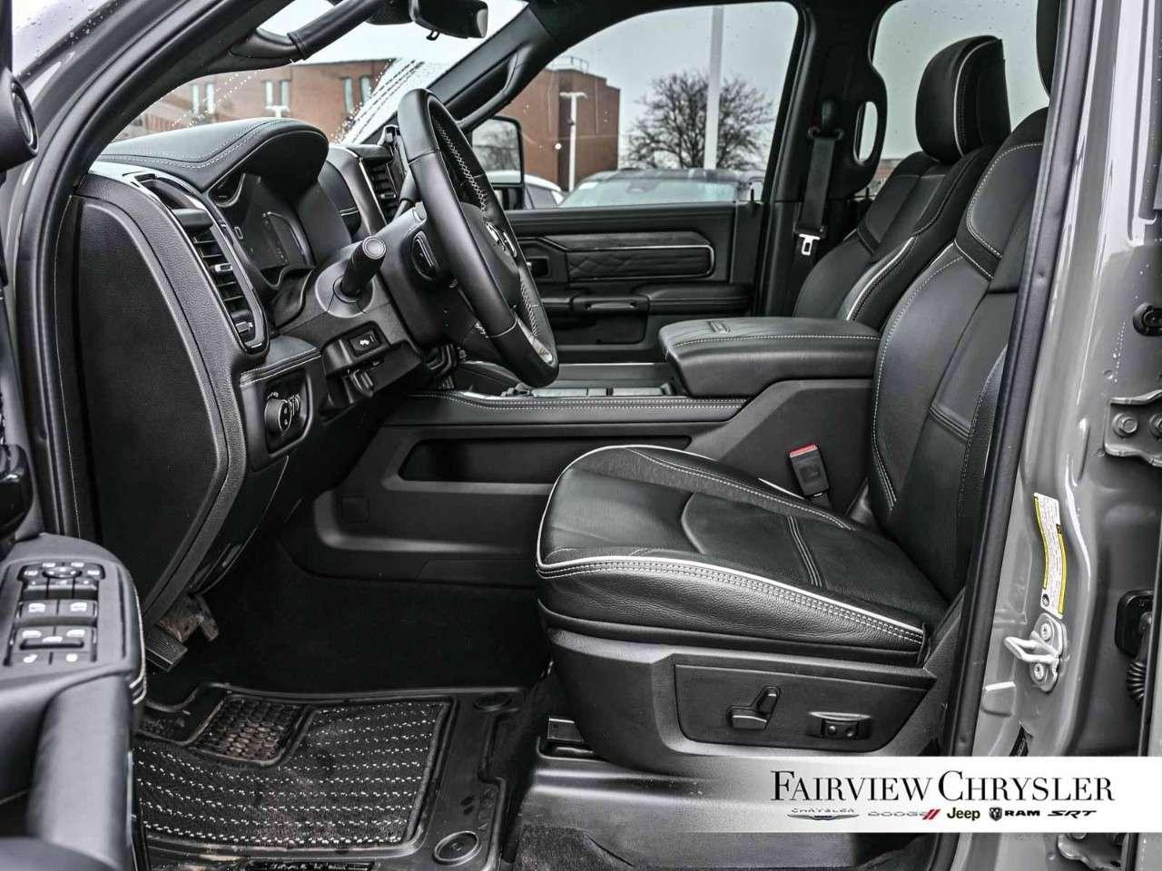 2026 RAM 2500 Limited 4x4 Crew Cab 6'4 Box NIGHT EDITION   SUNROOF   LEATHER   PWR BOARDS   DUAL ALTERNATORS Photo