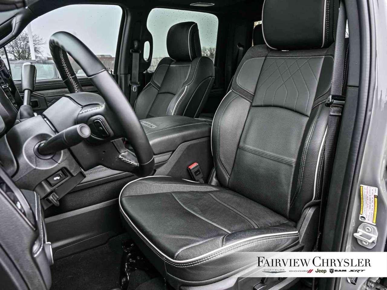 2026 RAM 2500 Limited 4x4 Crew Cab 6'4 Box NIGHT EDITION   SUNROOF   LEATHER   PWR BOARDS   DUAL ALTERNATORS Photo