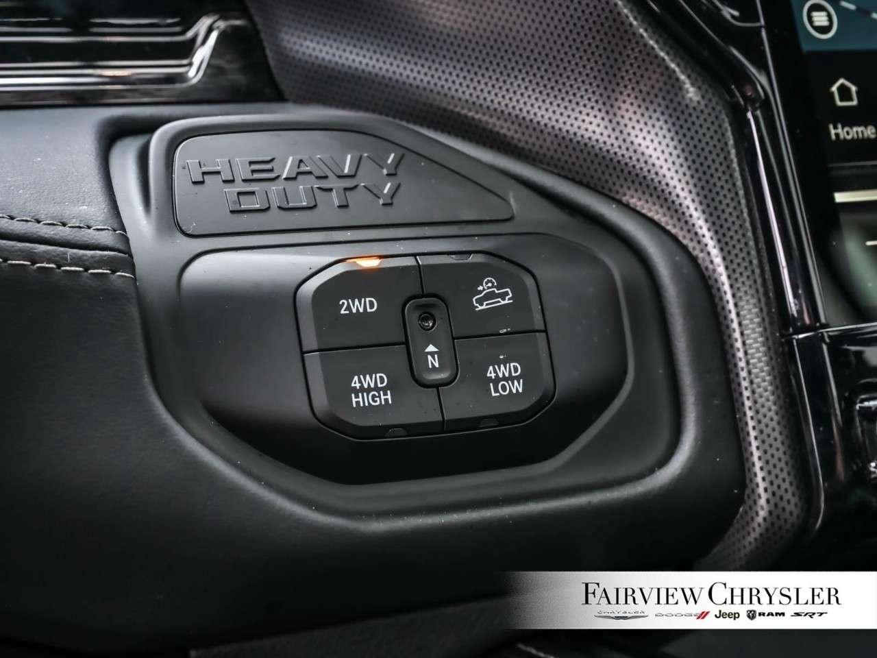 2026 RAM 2500 Limited 4x4 Crew Cab 6'4 Box NIGHT EDITION   SUNROOF   LEATHER   PWR BOARDS   DUAL ALTERNATORS Photo