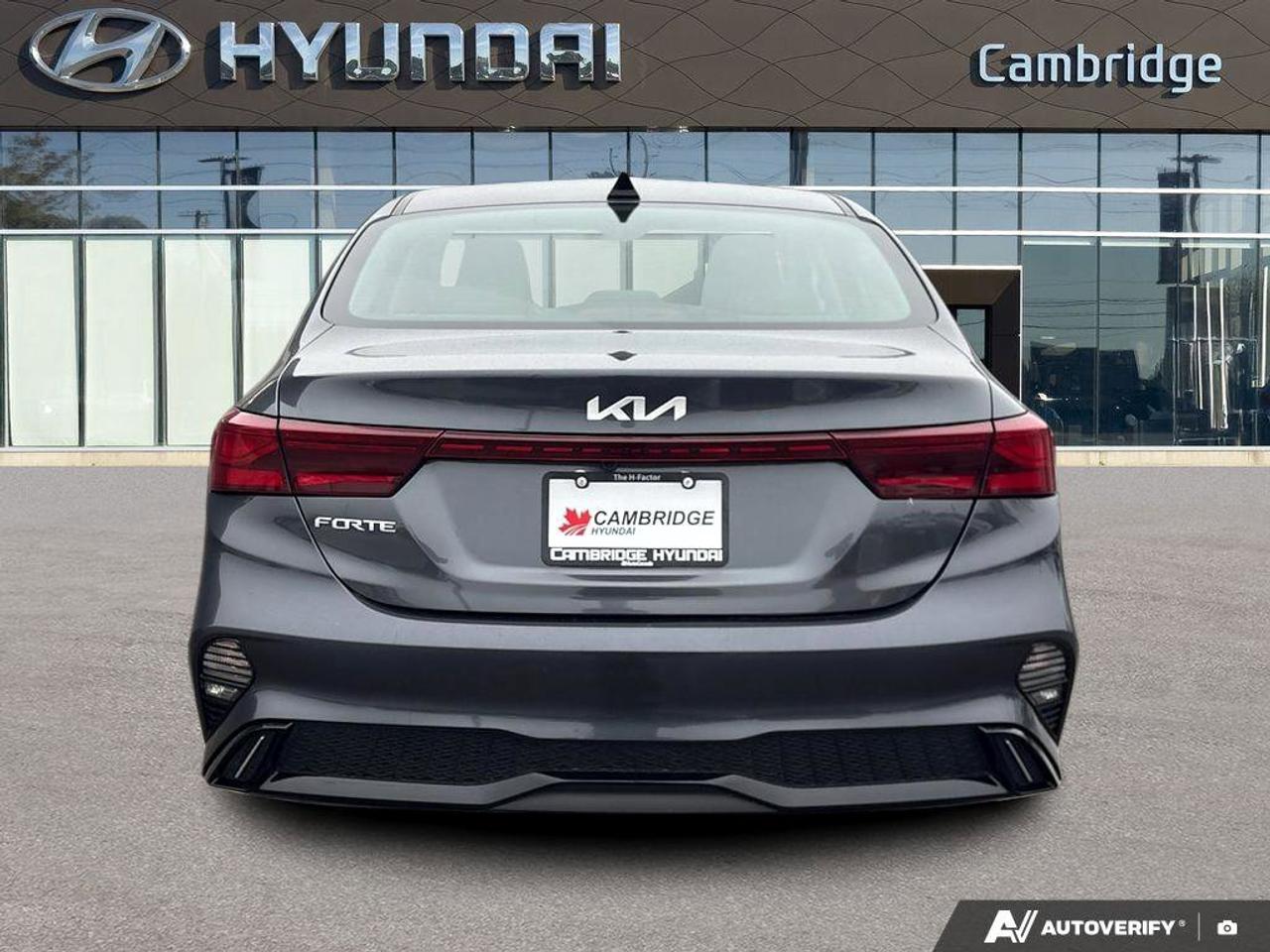2024 Kia Forte EX+   NO ACCIDENTS   CARPLAY   6.0L/100KM Photo