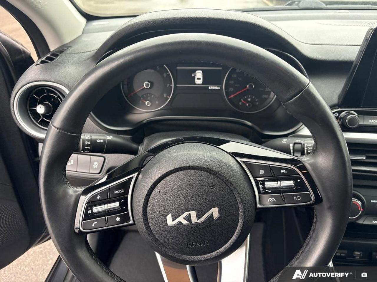 2024 Kia Forte EX+   NO ACCIDENTS   CARPLAY   6.0L/100KM Photo