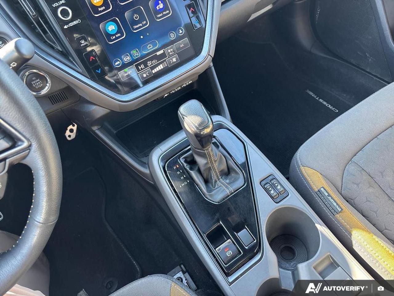 2024 Subaru Crosstrek Onyx   NO ACCIDENTS   CARPLAY   7.2L/100KM Photo