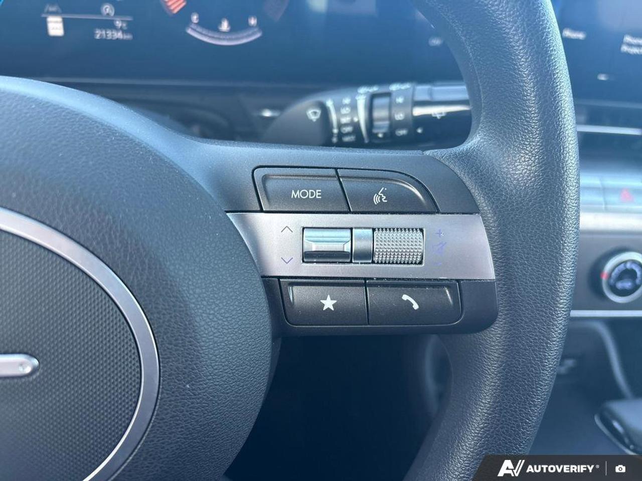 2024 Hyundai KONA Essential Photo