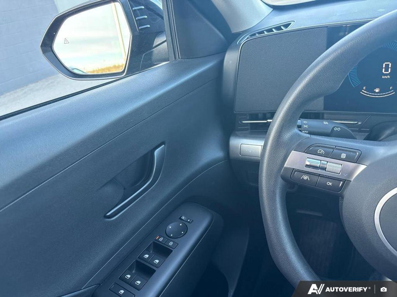 2024 Hyundai KONA Essential Photo