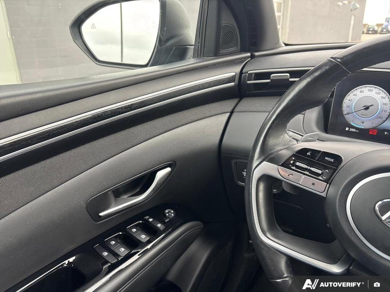 2023 Hyundai Santa Cruz Ultimate   NO ACCIDENTS   ONE OWNER   8.7L/100KM Photo