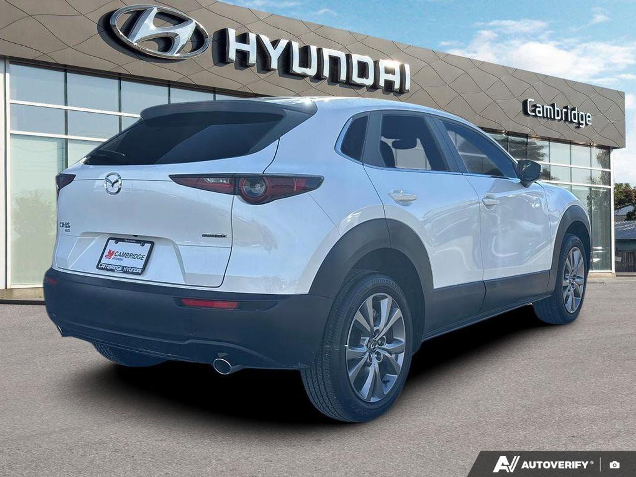 2025 Mazda CX-30 GS AWD   NO ACCIDENTS   ONE OWNER   7.7L/100KM Photo