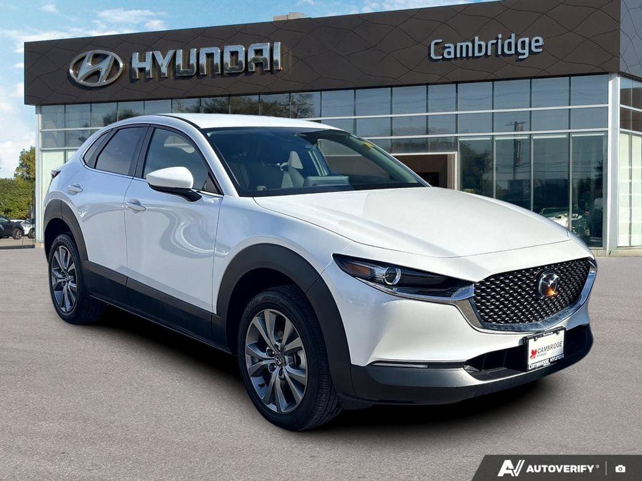 2025 Mazda CX-30 GS AWD   NO ACCIDENTS   ONE OWNER   7.7L/100KM Photo