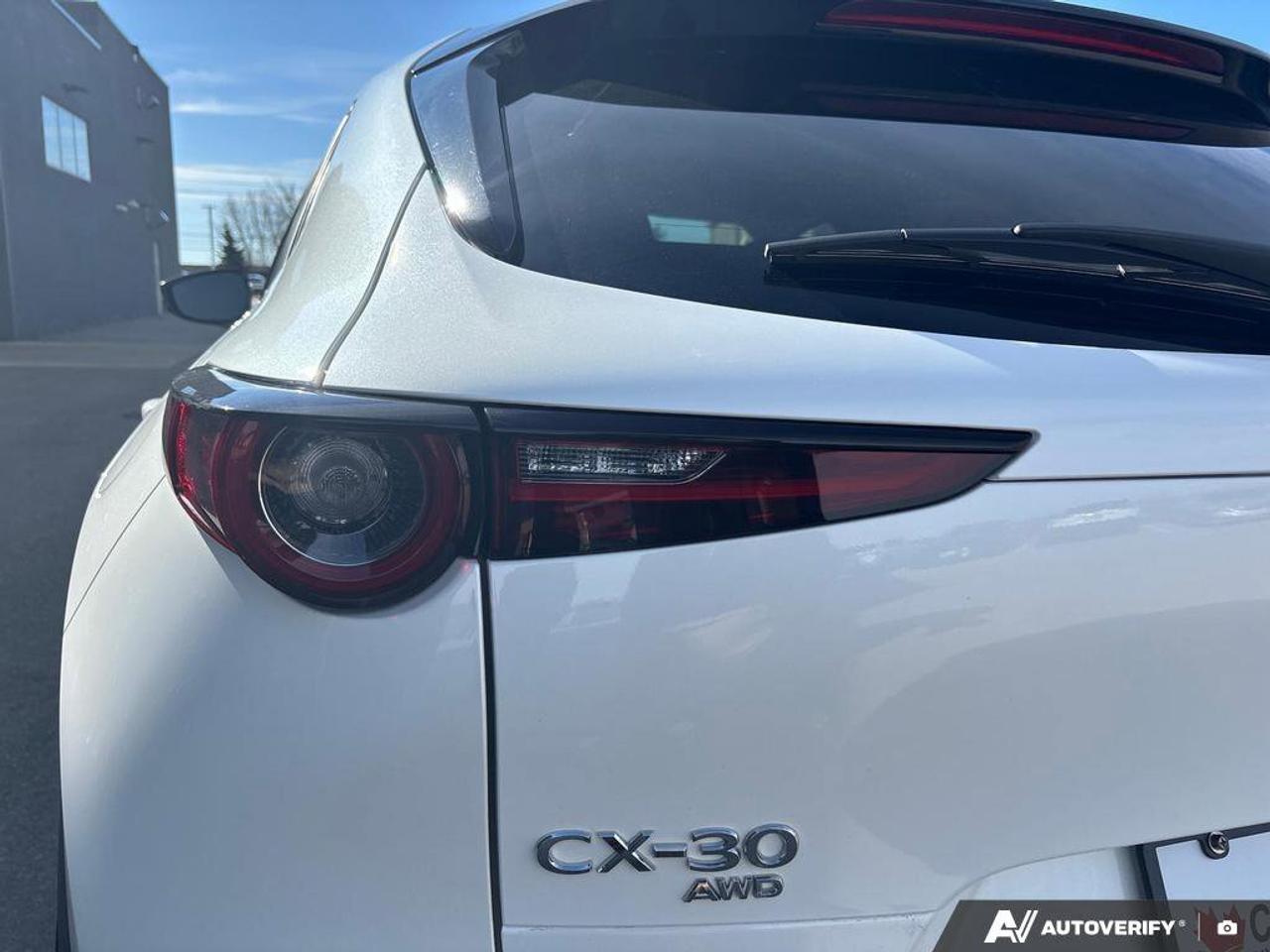 2025 Mazda CX-30 GS AWD   NO ACCIDENTS   ONE OWNER   7.7L/100KM Photo