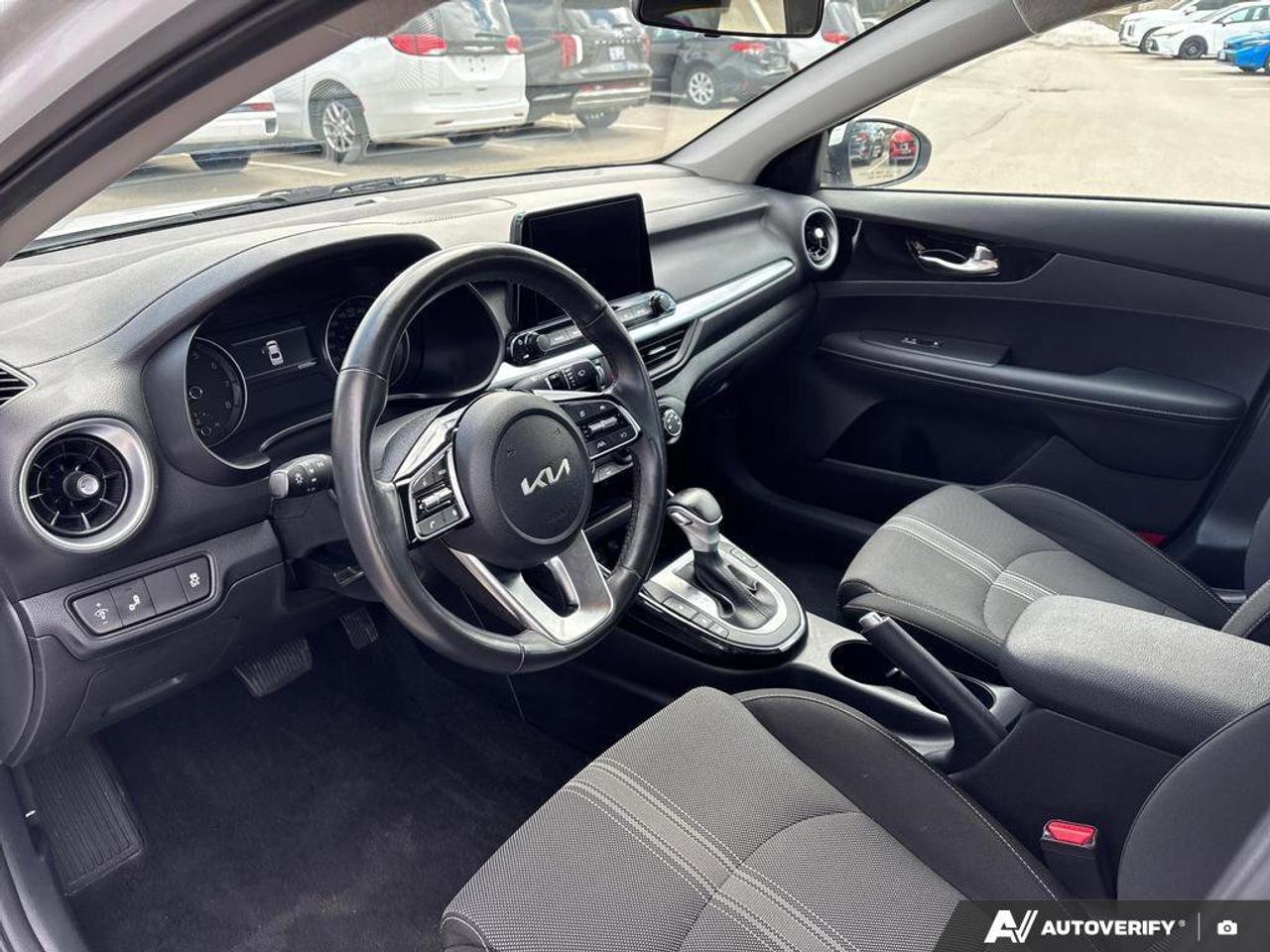 2024 Kia Forte EX+   NO ACCIDENTS   CARPLAY   6.0L/100KM Photo
