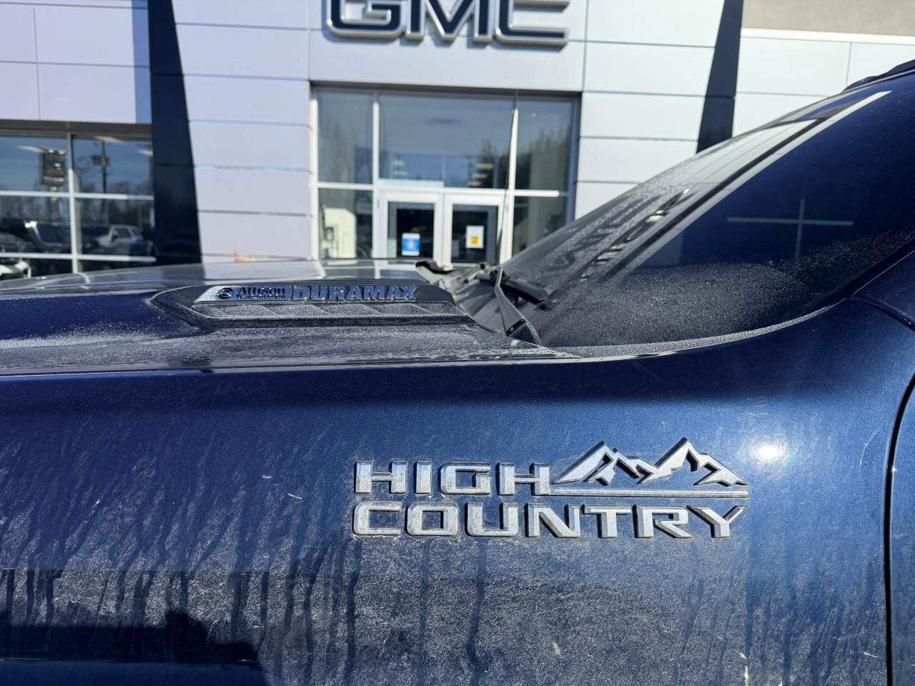 2022 Chevrolet SILVERADO 2500HD High CountryHIGH COUNTRY, 6.6L DURAMAX V8, 4X4, AL Photo