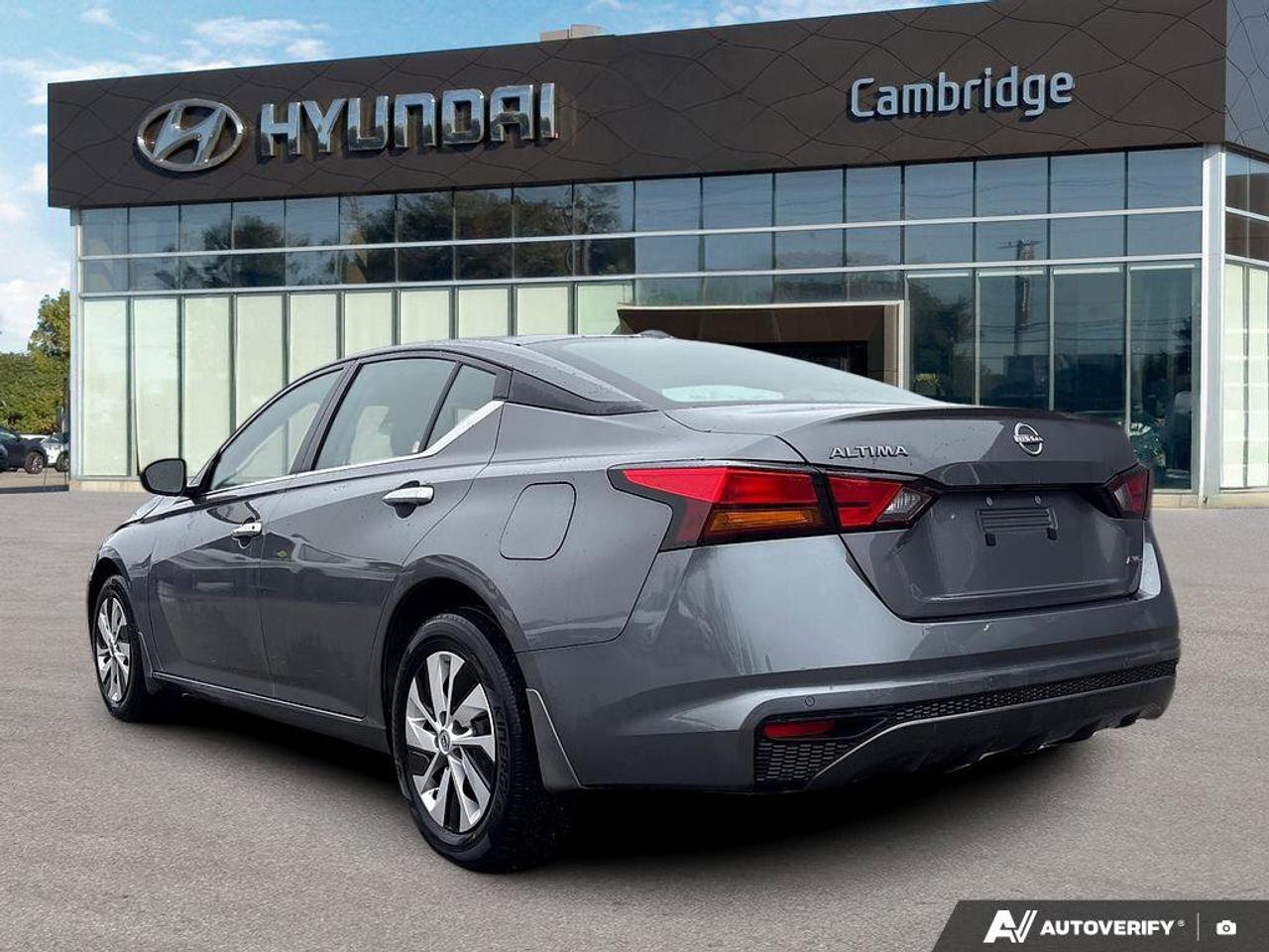 2024 Nissan Altima S Photo