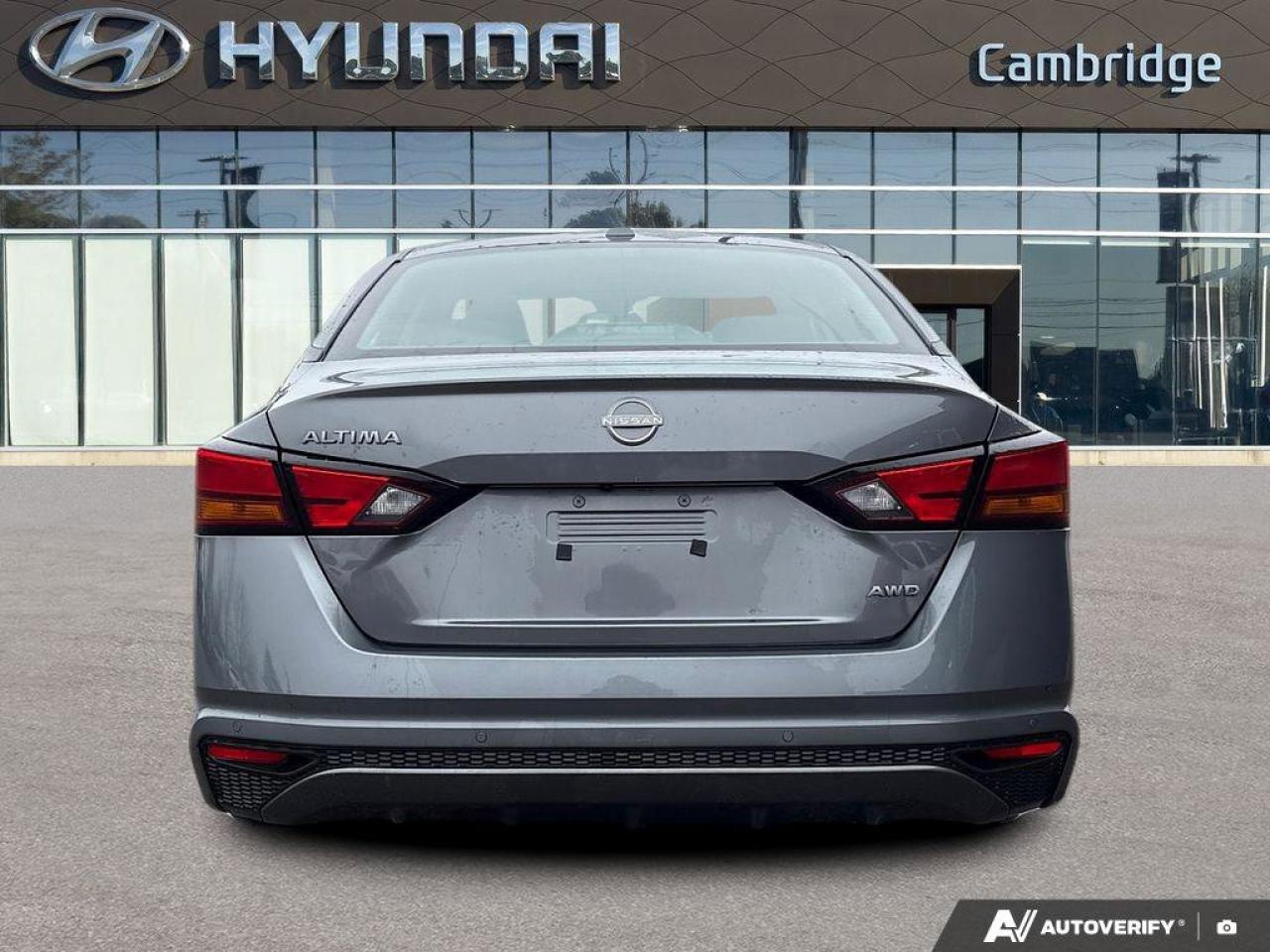 2024 Nissan Altima S Photo