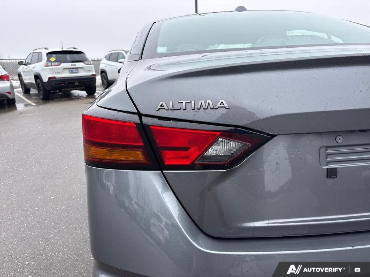 2024 Nissan Altima S Photo