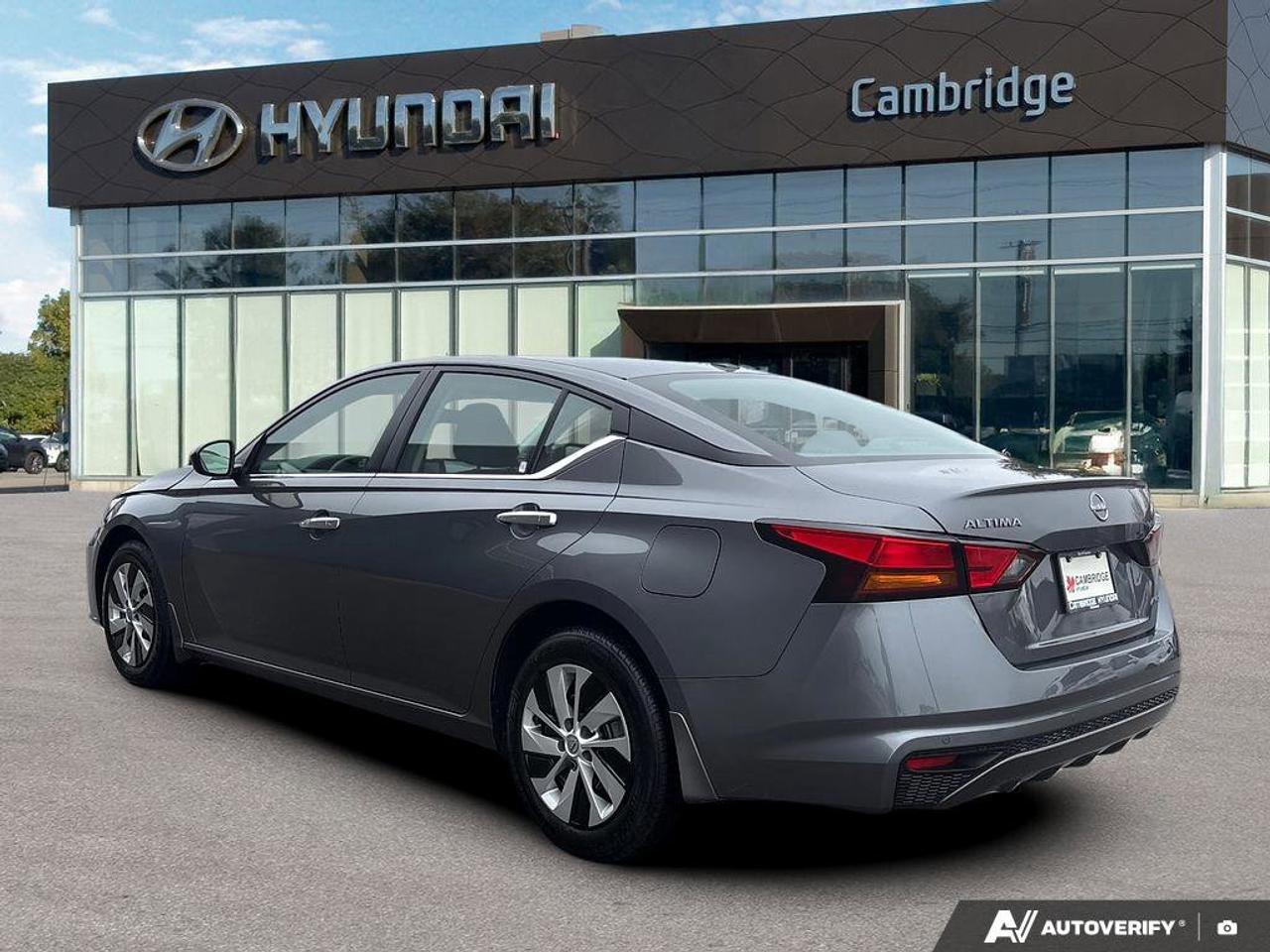 2024 Nissan Altima S AWD   NO ACCIDENTS   CARPLAY   6.5L/100KM Photo