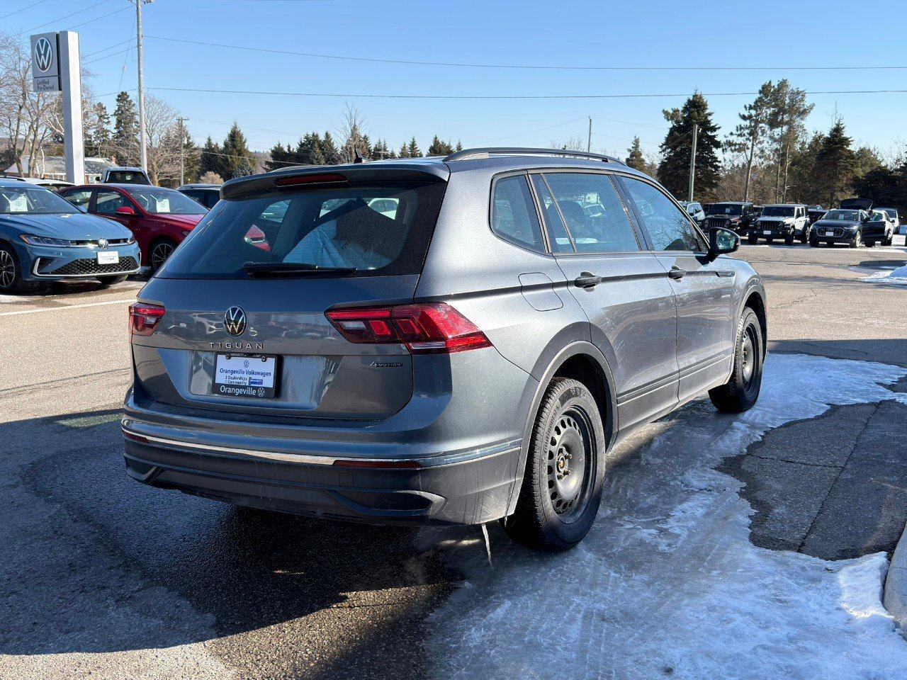 2022 Volkswagen Tiguan Trendline4MOTION AWD, HTD CLOTH SEATS, APPLE CARPL Photo