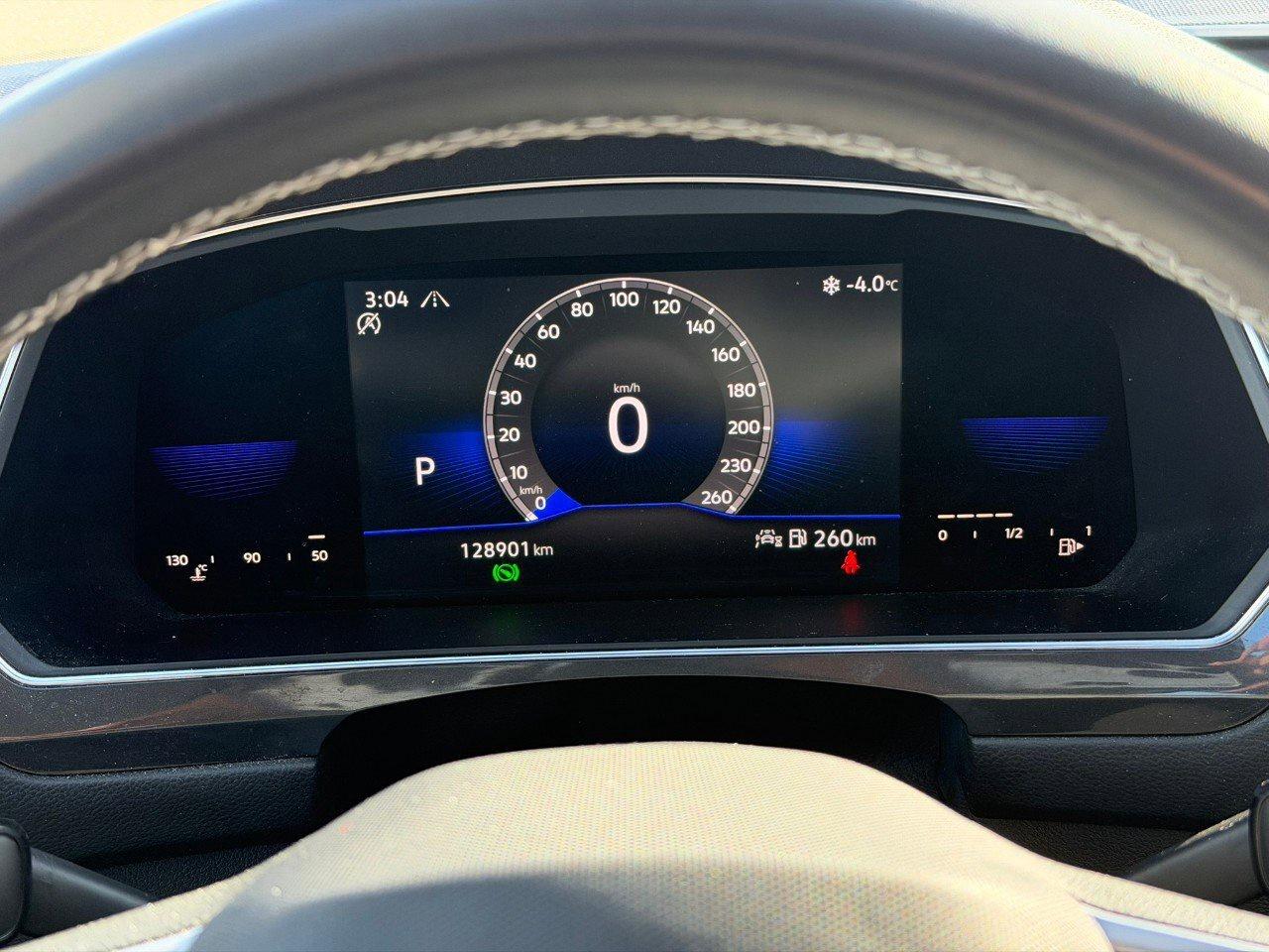 2022 Volkswagen Tiguan Trendline4MOTION AWD, HTD CLOTH SEATS, APPLE CARPL Photo