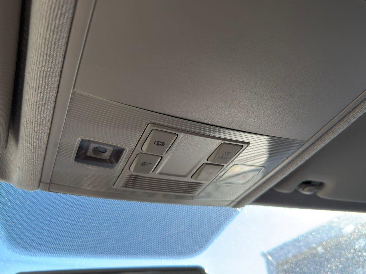 2022 Volkswagen Tiguan Trendline4MOTION AWD, HTD CLOTH SEATS, APPLE CARPL Photo