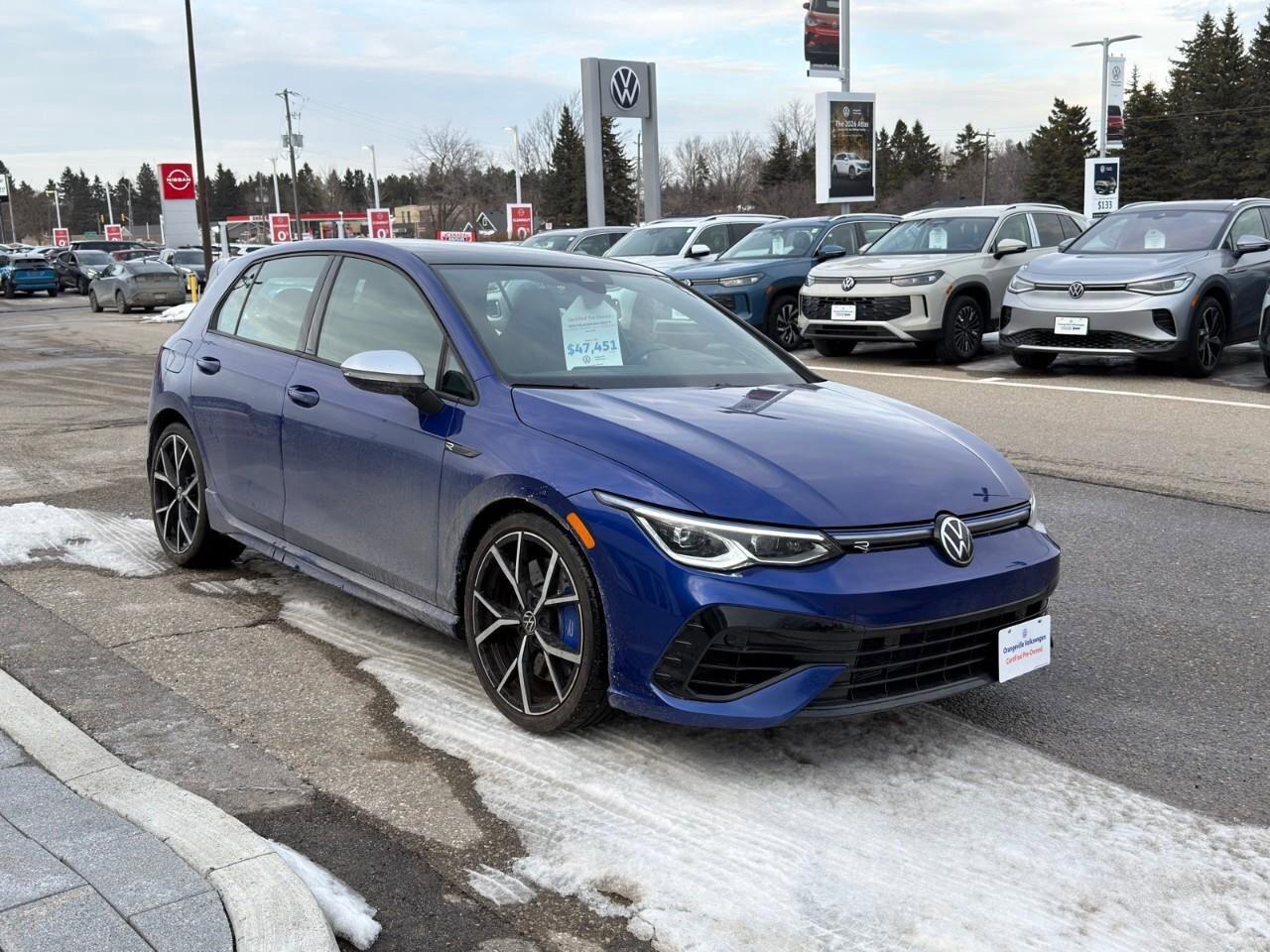 2024 Volkswagen Golf R ONE-OWNER, ACCIDENT-FREE, CARBON PACK, SUNROOF, AD Photo