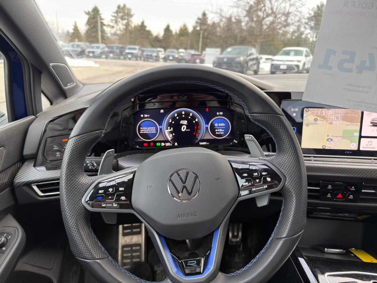 2024 Volkswagen Golf R ONE-OWNER, ACCIDENT-FREE, CARBON PACK, SUNROOF, AD Photo