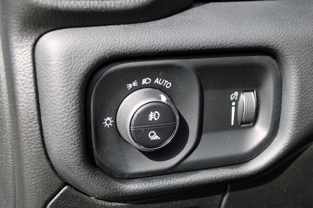 2022 RAM 1500 Sport Crew Cab 4WD   No Accident   Clean Carfax Photo