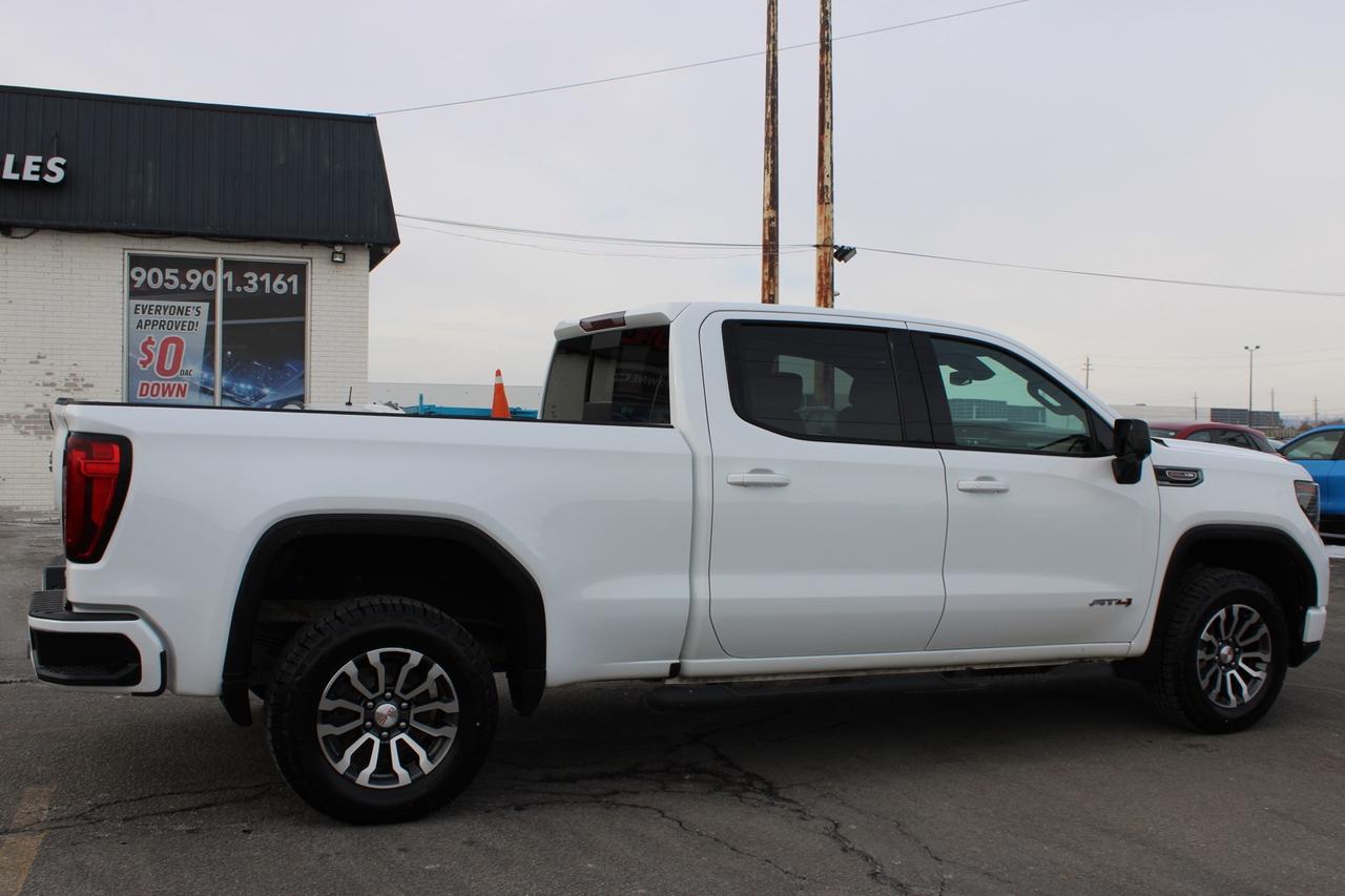 2022 GMC Sierra 1500 AT4 Crew Cab 4WD 6.2L No Accident New Screen Photo