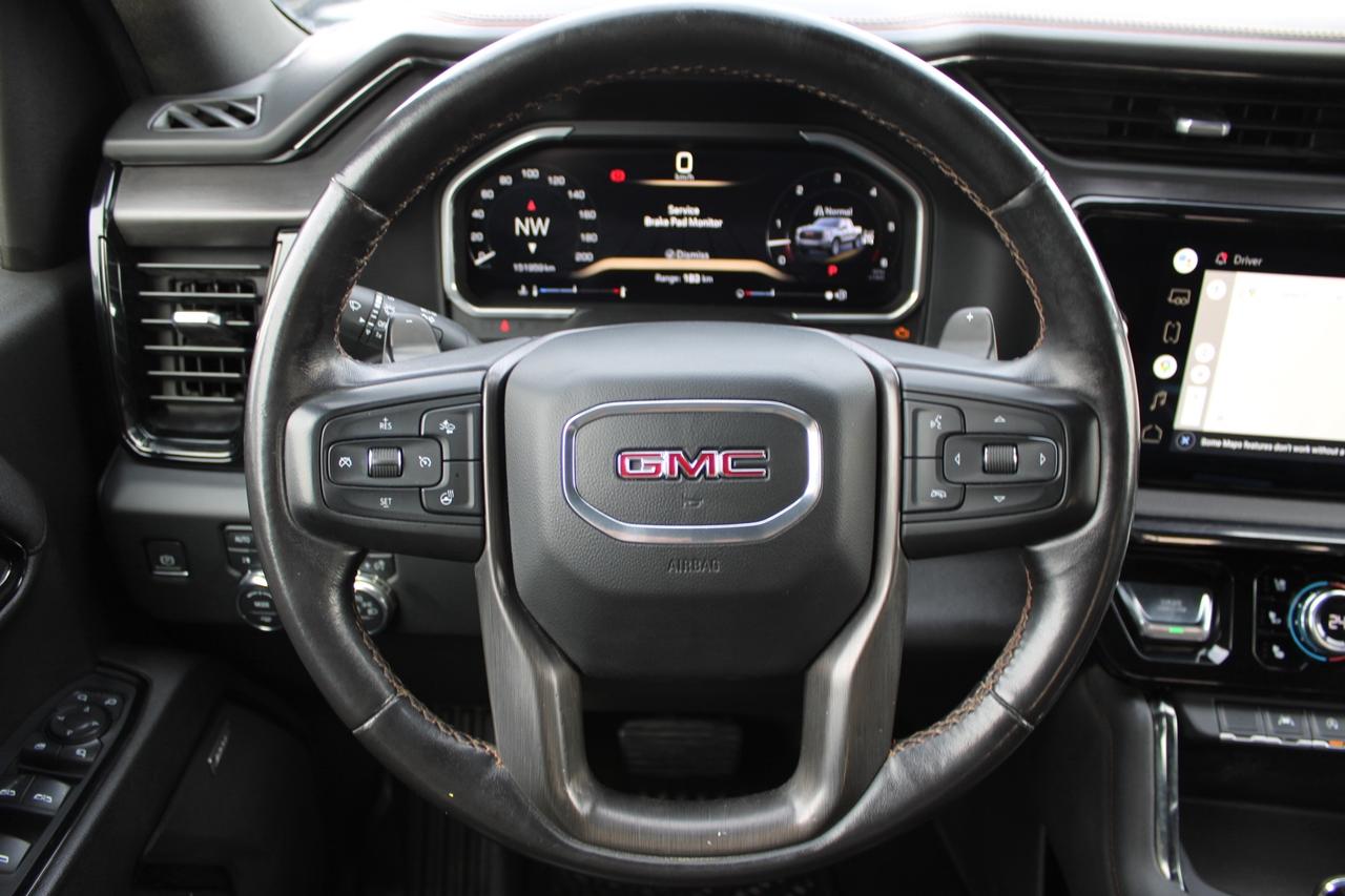 2022 GMC Sierra 1500 AT4 Crew Cab 4WD 6.2L No Accident New Screen Photo