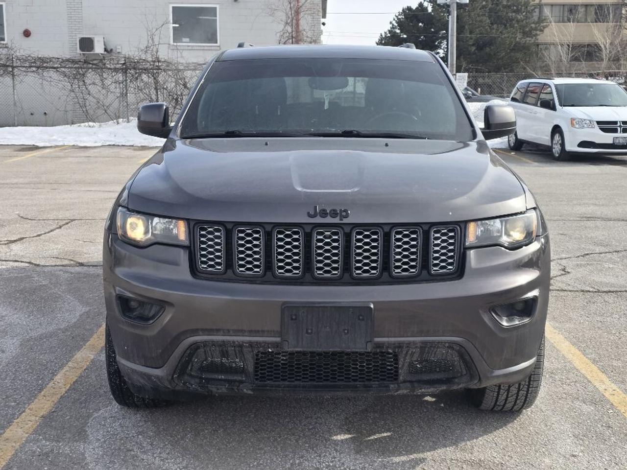 2019 Jeep Grand Cherokee ALTITUDE 4X4 Photo0
