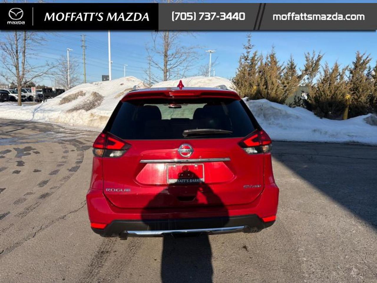 2017 Nissan Rogue SV Photo