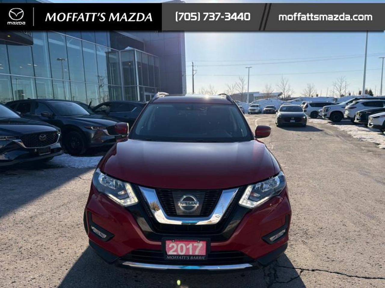 2017 Nissan Rogue SV Photo