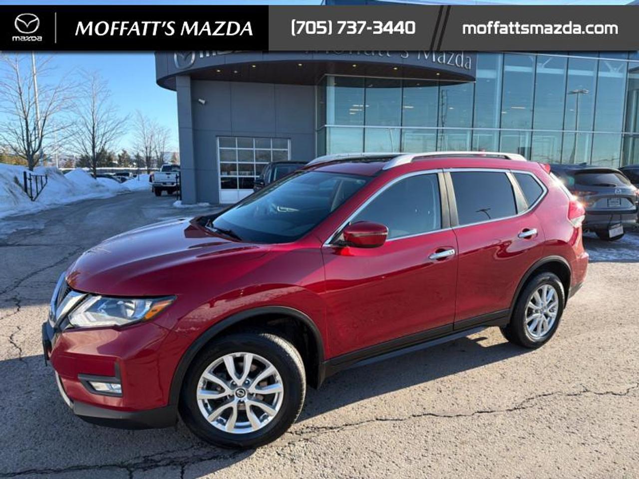 2017 Nissan Rogue SV Photo