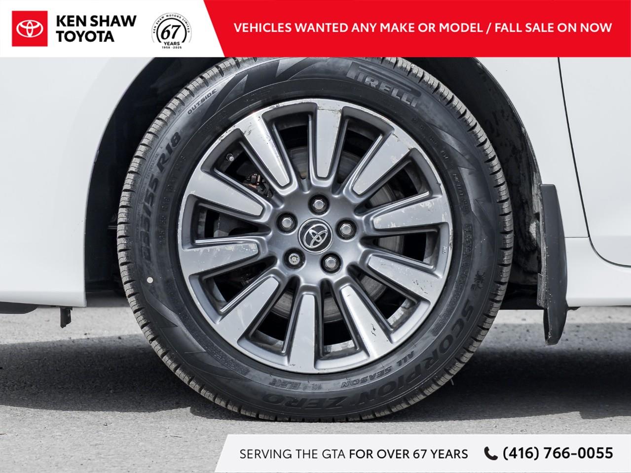 2020 Toyota Sienna LE 7-Passenger 4dr All-Wheel Drive Passenger Van Photo4