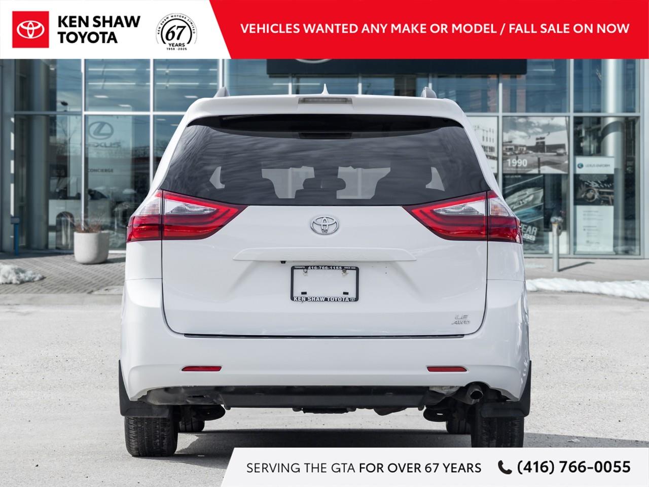2020 Toyota Sienna LE 7-Passenger 4dr All-Wheel Drive Passenger Van Photo