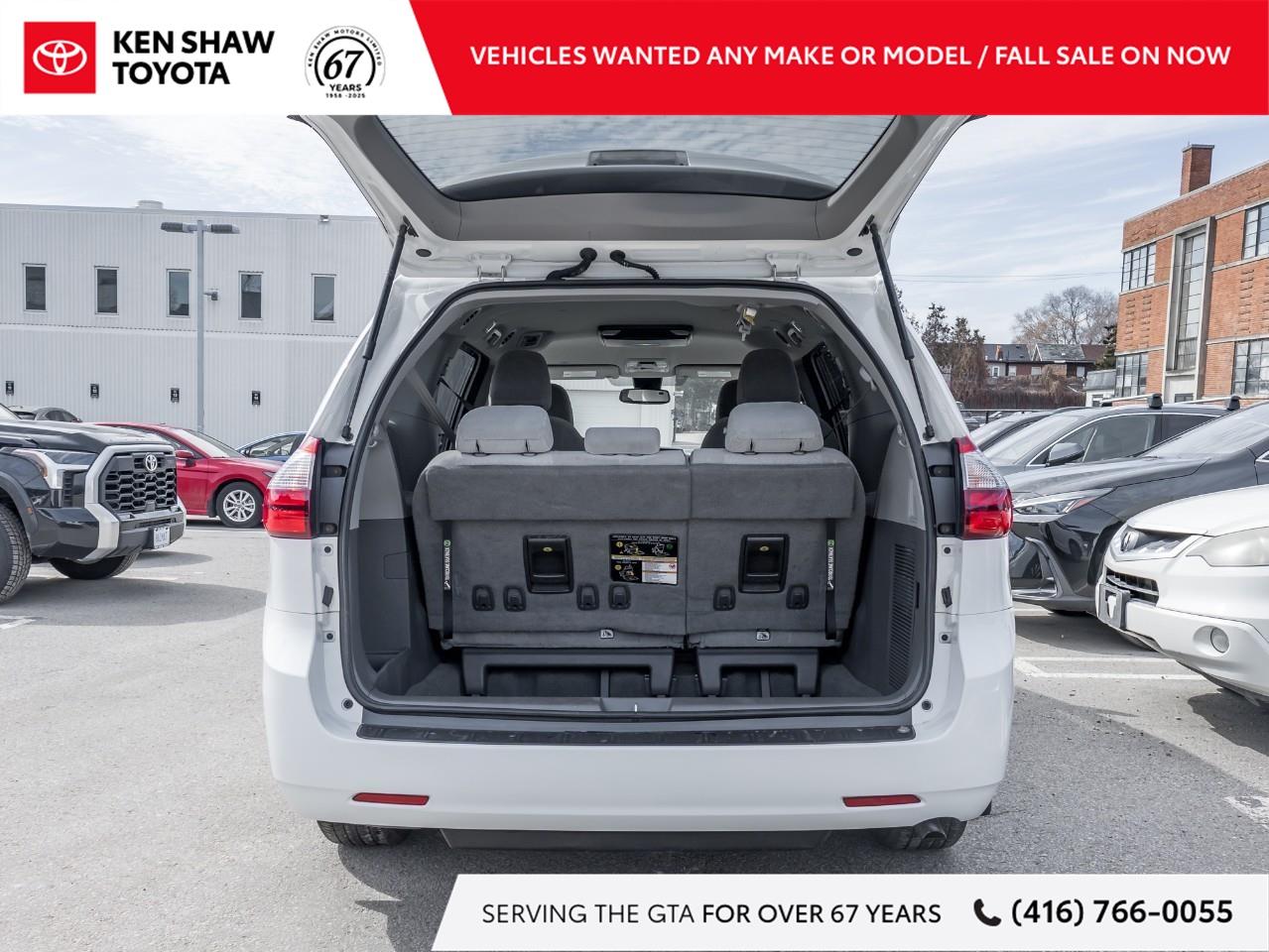 2020 Toyota Sienna LE 7-Passenger 4dr All-Wheel Drive Passenger Van Photo