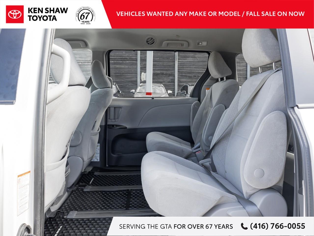 2020 Toyota Sienna LE 7-Passenger 4dr All-Wheel Drive Passenger Van Photo