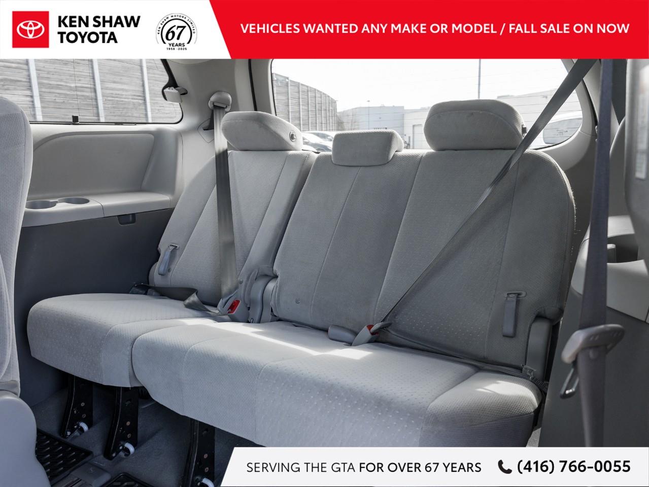 2020 Toyota Sienna LE 7-Passenger 4dr All-Wheel Drive Passenger Van Photo