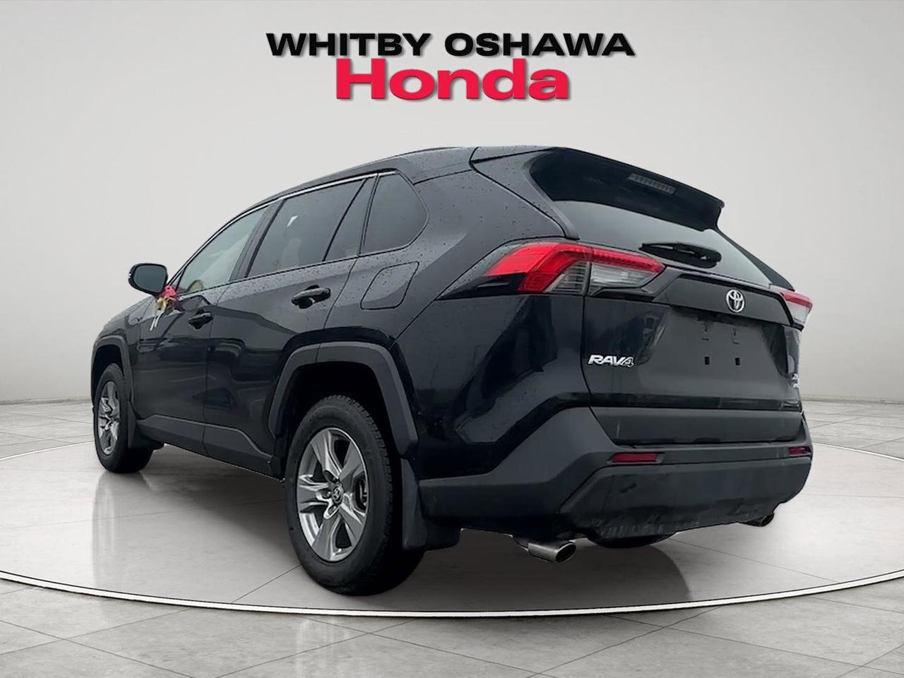 2025 Toyota RAV4 XLE Photo