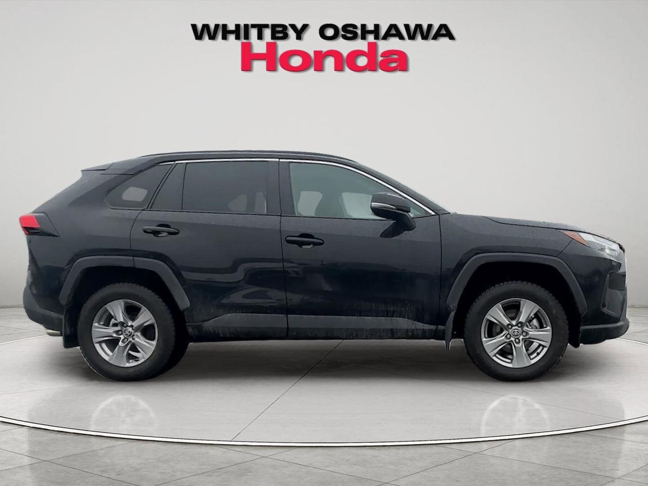 2025 Toyota RAV4 XLE Photo