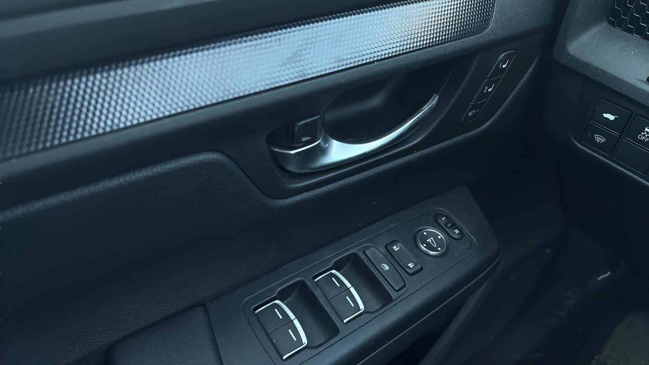 2024 Honda CR-V Hybrid EX-L Photo