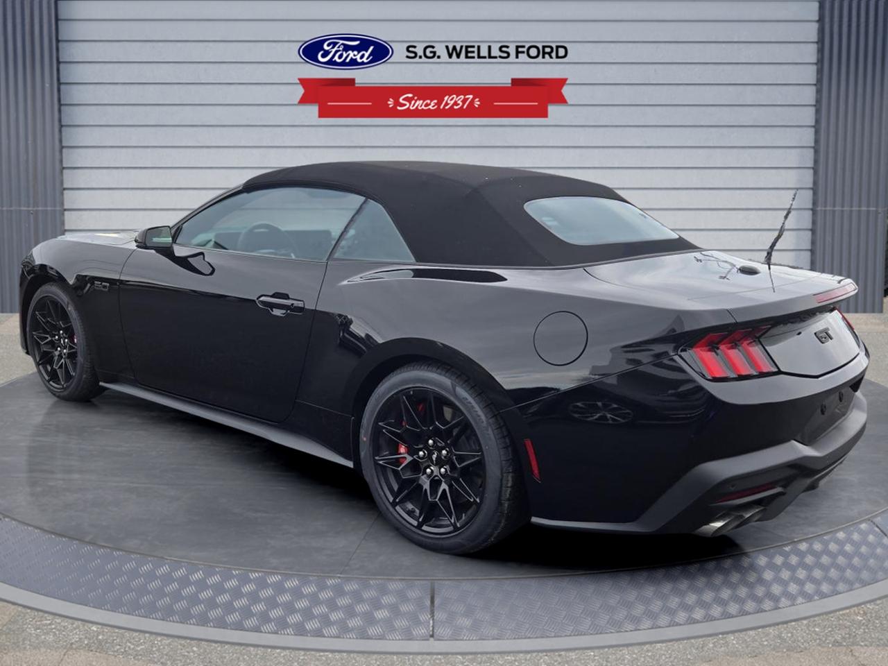 2026 Ford Mustang GT Premium Photo