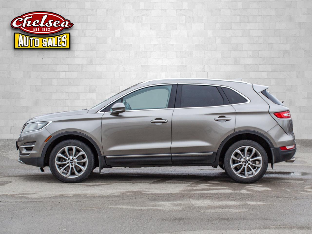 2016 Lincoln MKC SELECT AWD Photo2