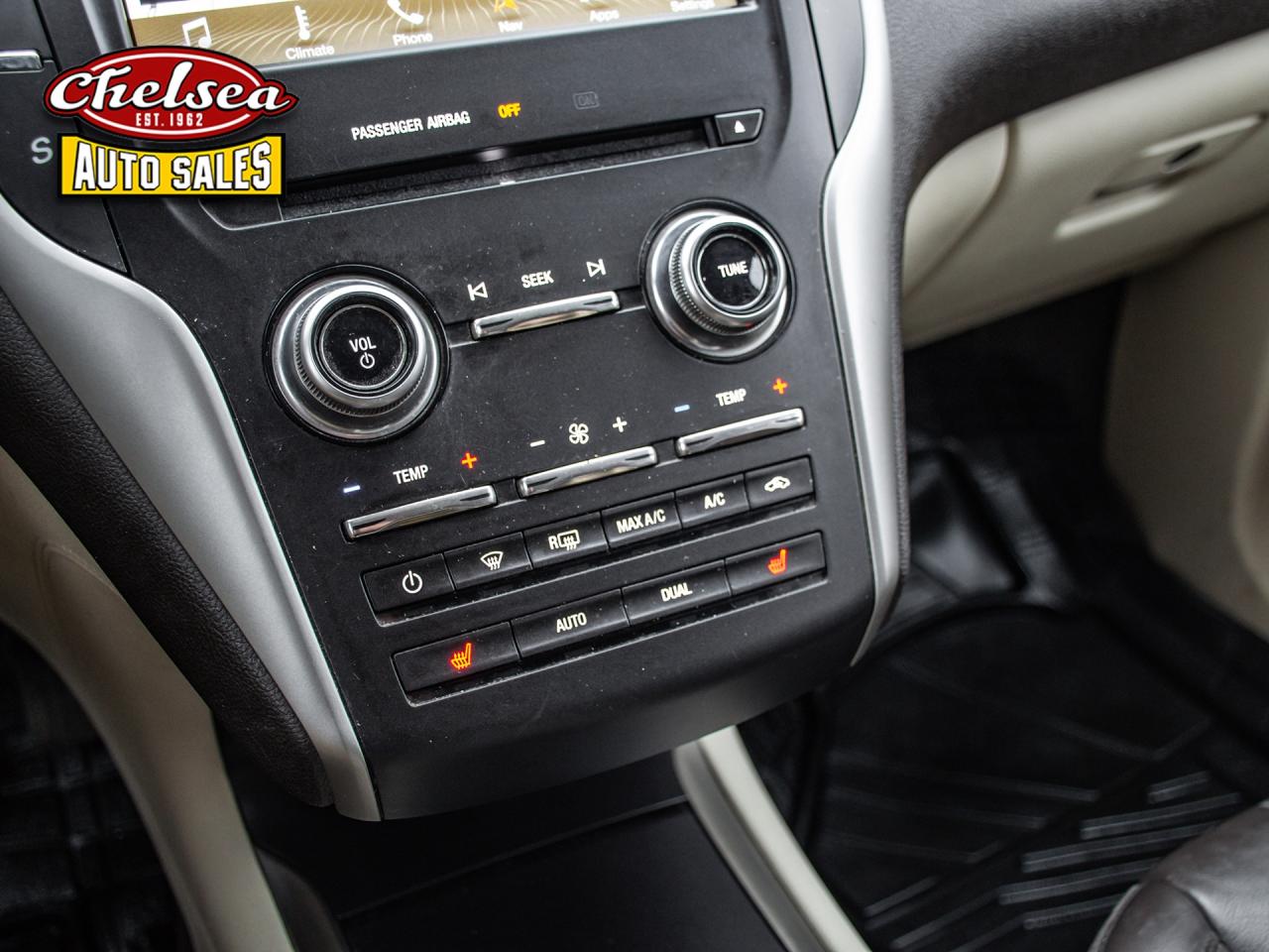 2016 Lincoln MKC SELECT AWD Photo