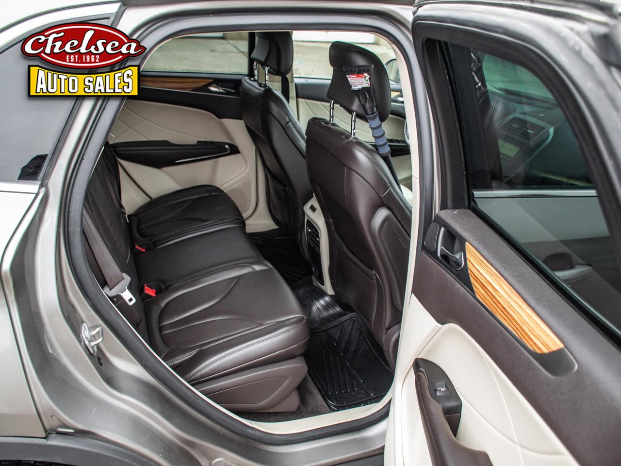 2016 Lincoln MKC SELECT AWD Photo