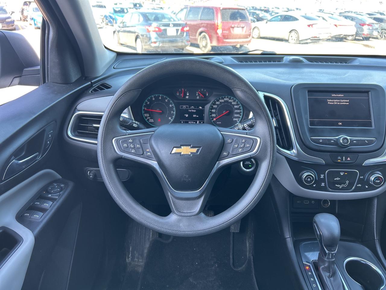 2022 Chevrolet Equinox LS   Clean Carfax Photo