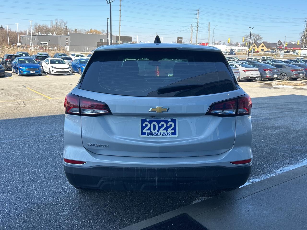 2022 Chevrolet Equinox LS   Clean Carfax Photo3