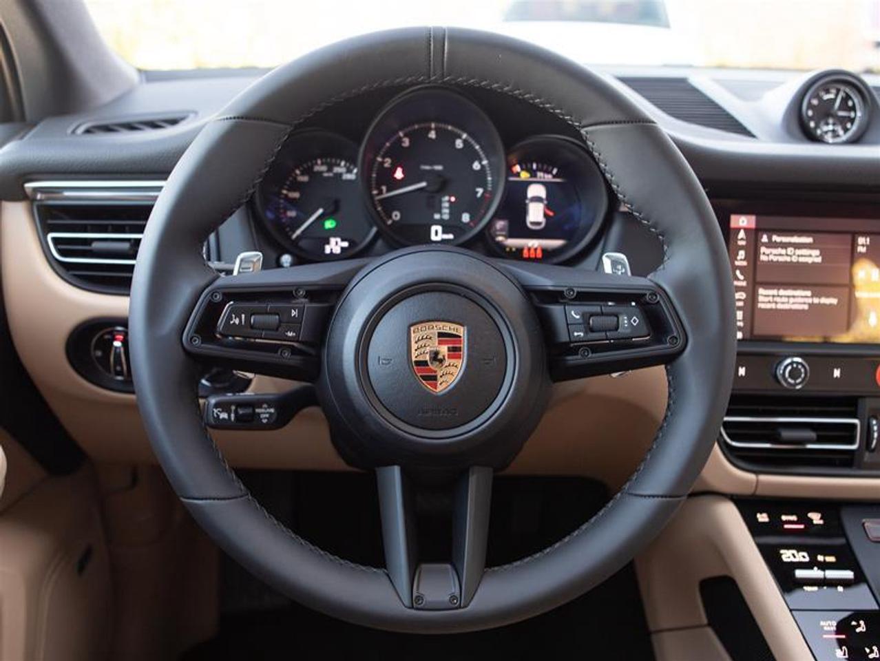 2026 Porsche Macan AWD Photo