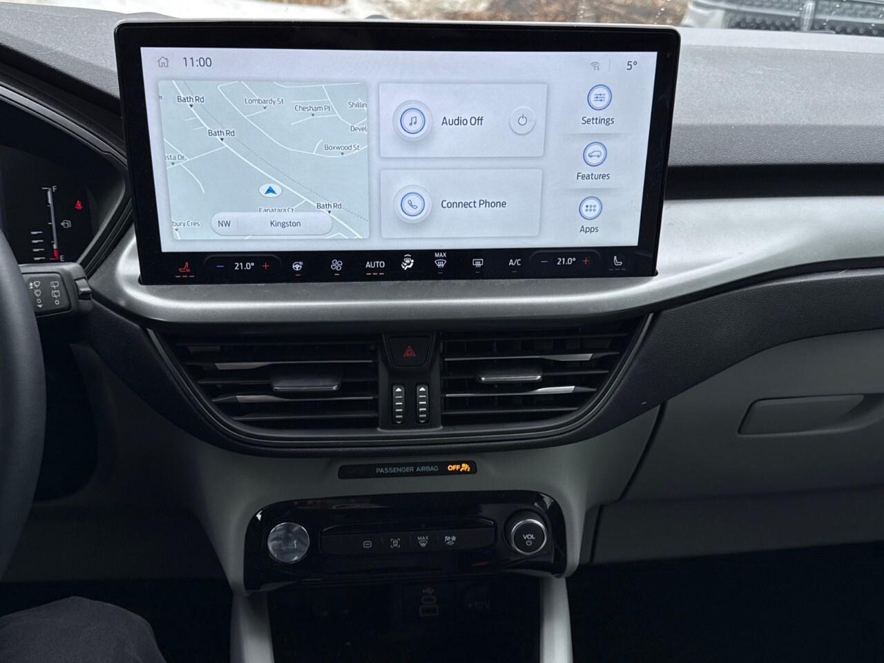 2024 Ford Escape PLUG-IN HYBRID   1 OWNER   ACCIDENT FREE Photo