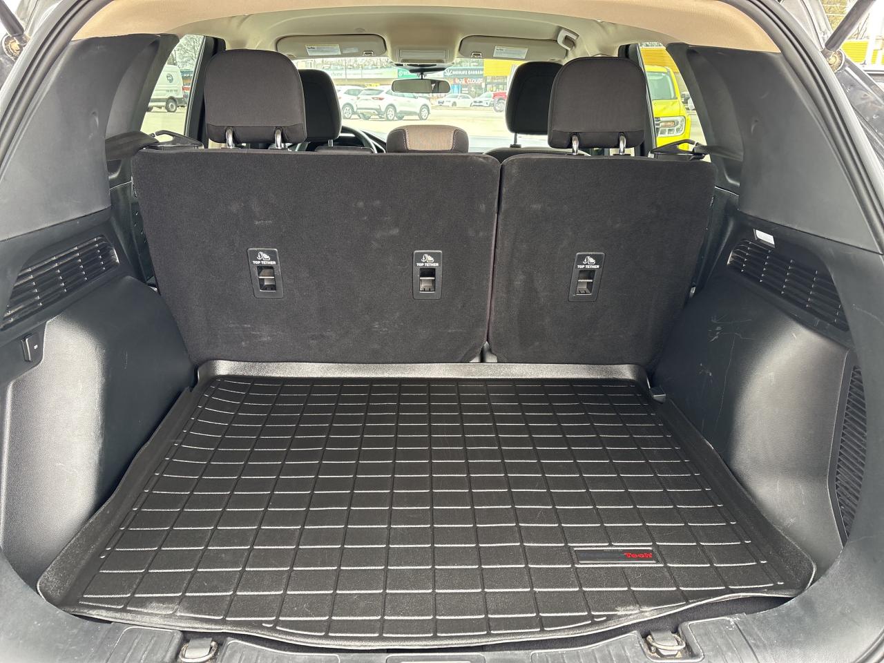 2020 Ford Escape SE AWD Photo